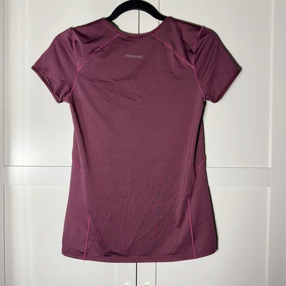 Patagonia Women's Tee T-shirt Active Cool Lightweight Maroon XS - Picture 7 of 8